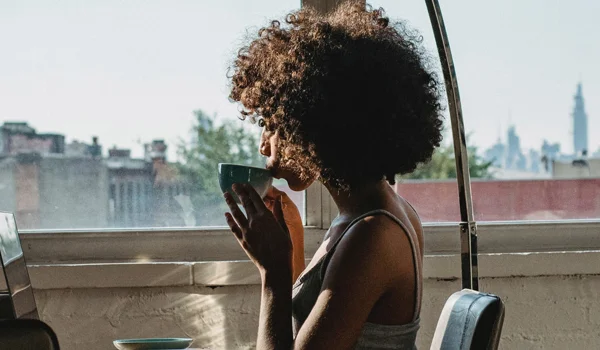 DE Investment Management (Hero Header)